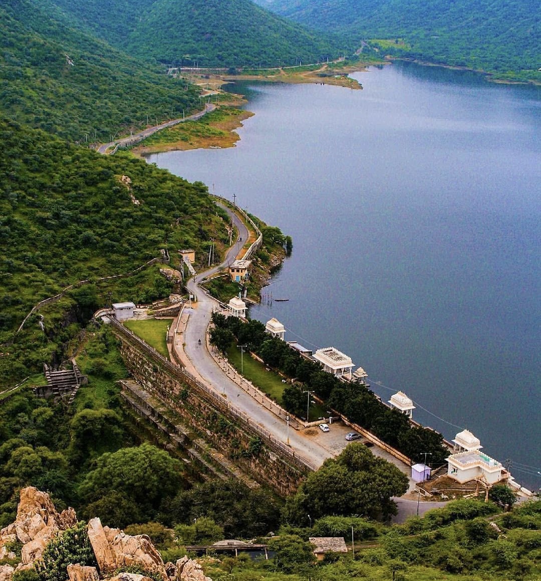 Badi lake