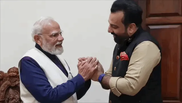 डॉ. लक्ष्यराज सिंह ने प्रधानमंत्री मोदी को दिया मेवाड़ आने का न्योताः संसद भवन में परिवार सहित करीब आधे घंटे तक हुई शिष्टाचार मुलाकात