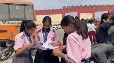 10वीं और 12वीं बोर्ड की परीक्षाएं शुरू: उदयपुर में 150 केंद्रों पर 53 हजार छात्र रजिस्टर्ड, स्टूडेंट्स बोले- पेपर अच्छा हुआ