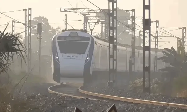 उदयपुर-अहमदाबाद के बीच कल से दौड़ेगी वंदे भारत ट्रेन, 4 घंटे में पूरा होगा सफर